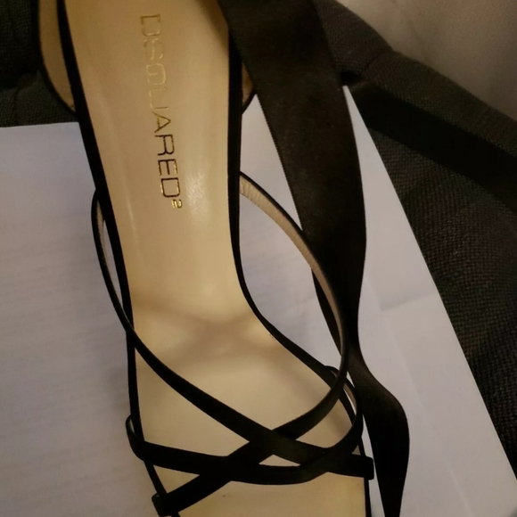 Dsquared 2 Limited Edition High Heel Sandal - Picture 3 of 7